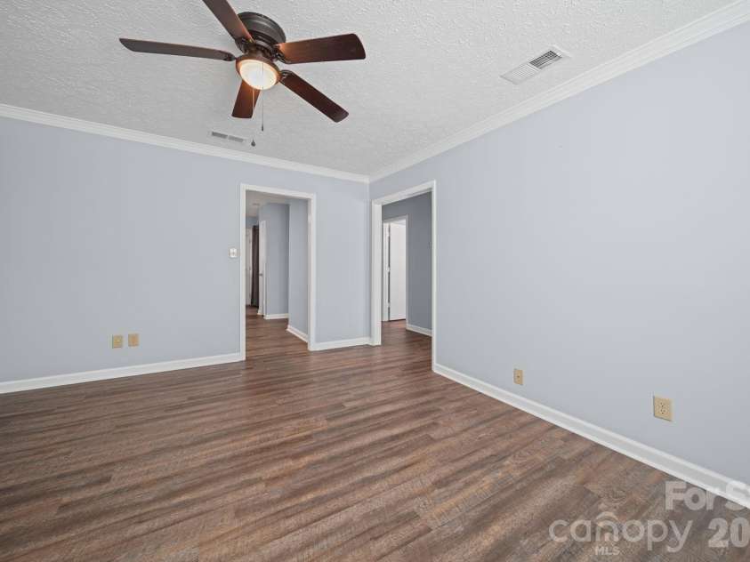 604 Leander Street, Shelby, NC 28152.  MLS# CAR4382388, YatesRealty ID 22058. 