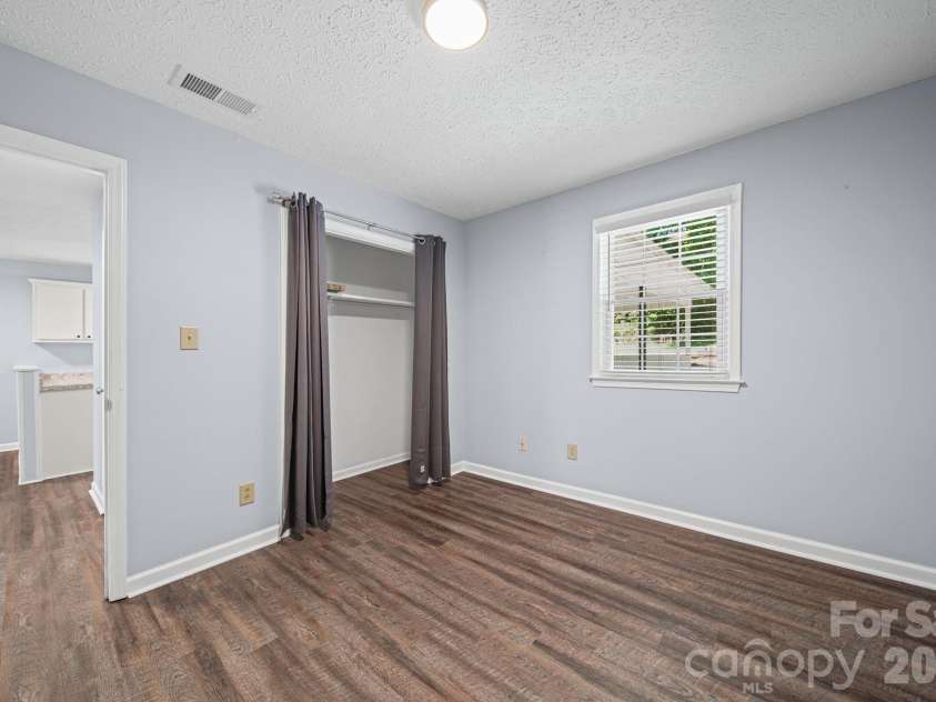 604 Leander Street, Shelby, NC 28152.  MLS# CAR4382388, YatesRealty ID 22058. 