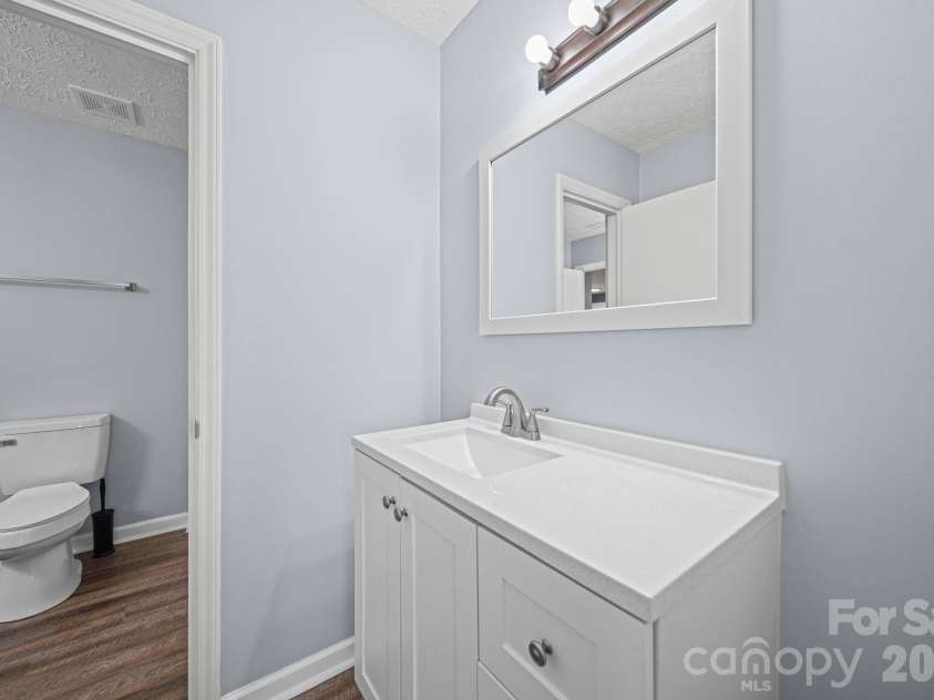 604 Leander Street, Shelby, NC 28152.  MLS# CAR4382388, YatesRealty ID 22058. 