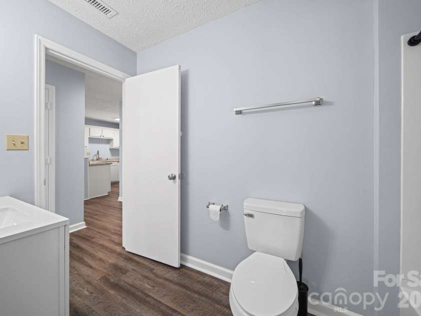 604 Leander Street, Shelby, NC 28152.  MLS# CAR4382388, YatesRealty ID 22058. 