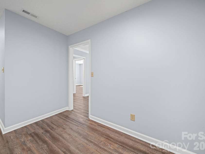 604 Leander Street, Shelby, NC 28152.  MLS# CAR4382388, YatesRealty ID 22058. 