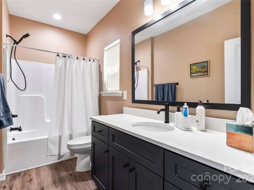 6425 Pamela Street, Huntersville, NC 28078.  MLS# CAR4271629, YatesRealty ID 22058. 