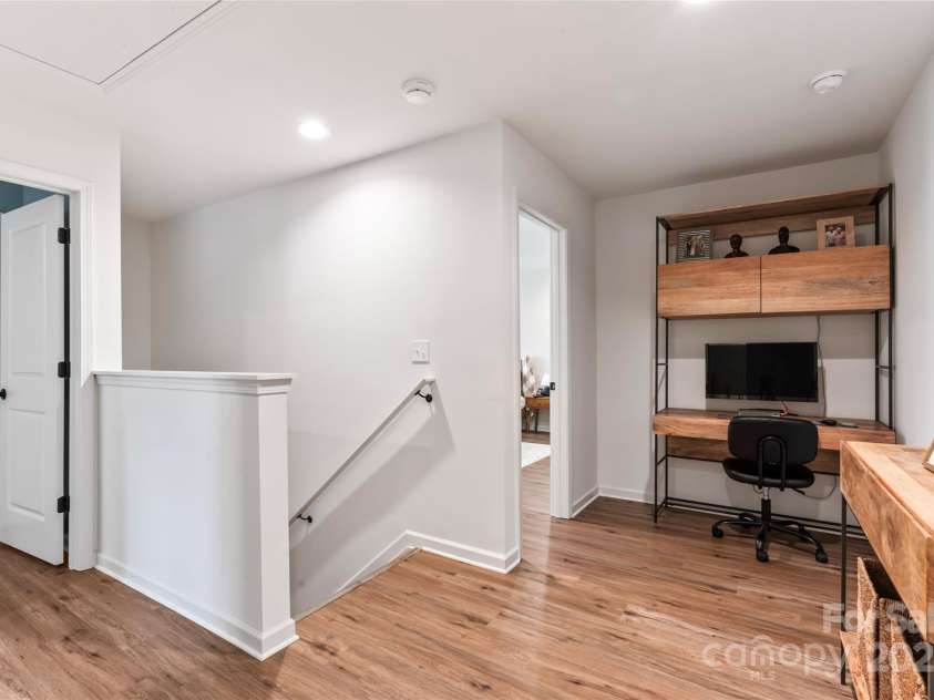 6425 Pamela Street, Huntersville, NC 28078.  MLS# CAR4271629, YatesRealty ID 22058. 