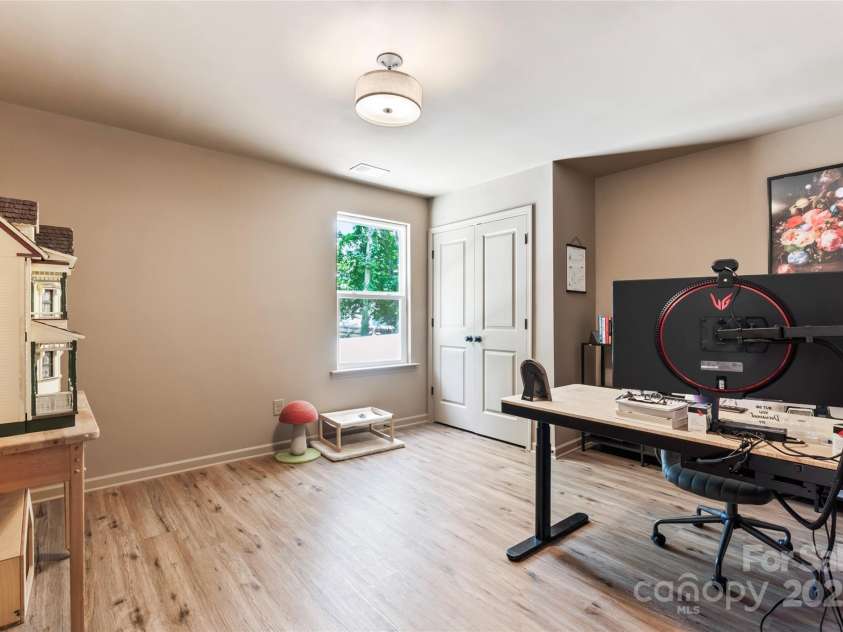 6425 Pamela Street, Huntersville, NC 28078.  MLS# CAR4271629, YatesRealty ID 22058. 