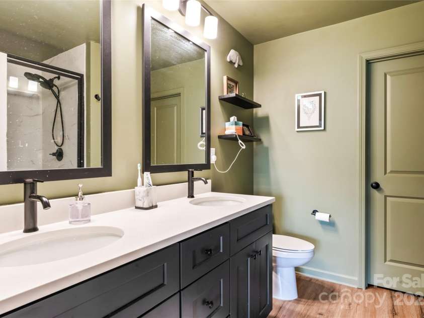 6425 Pamela Street, Huntersville, NC 28078.  MLS# CAR4271629, YatesRealty ID 22058. 