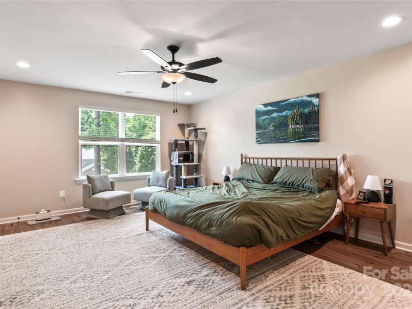6425 Pamela Street, Huntersville, NC 28078.  MLS# CAR4271629, YatesRealty ID 22058. 