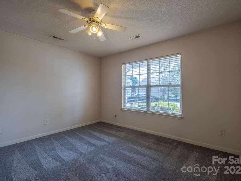 6808 Squirrels Foot Court, Charlotte, NC 28217.  MLS# CAR4252692, YatesRealty ID 22059. 