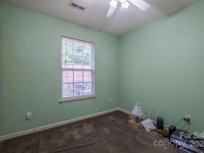 6808 Squirrels Foot Court, Charlotte, NC 28217.  MLS# CAR4252692, YatesRealty ID 22059. 