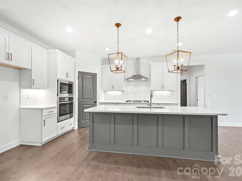9925 Ardley Park Way, Mint Hill, NC 28227.  MLS# CAR4382478, YatesRealty ID 22059. 