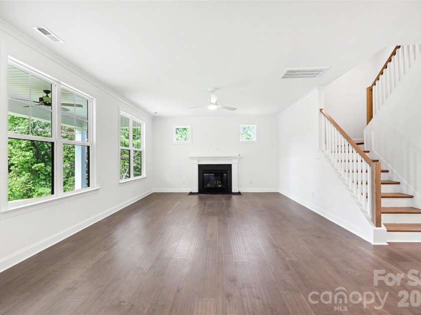 9925 Ardley Park Way, Mint Hill, NC 28227.  MLS# CAR4382478, YatesRealty ID 22059. 
