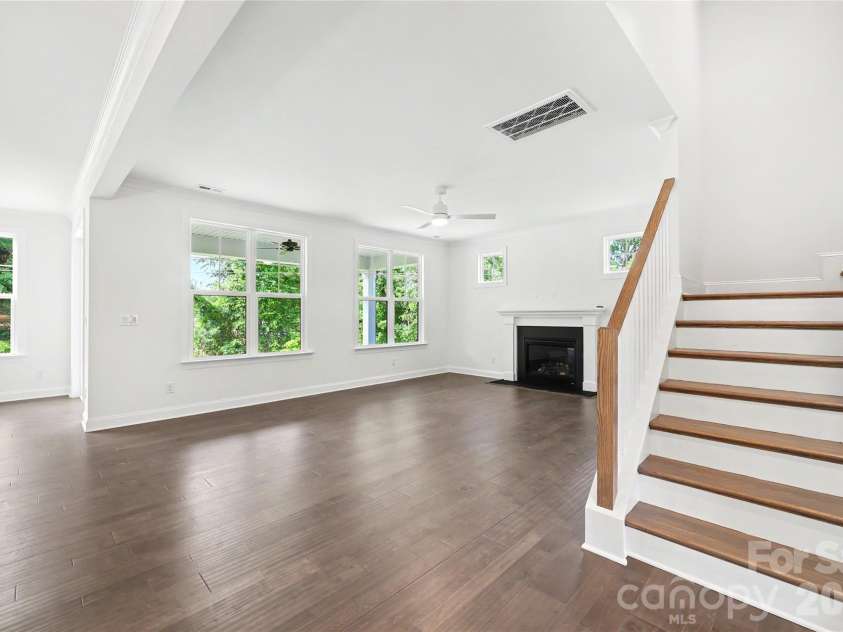 9925 Ardley Park Way, Mint Hill, NC 28227.  MLS# CAR4382478, YatesRealty ID 22059. 