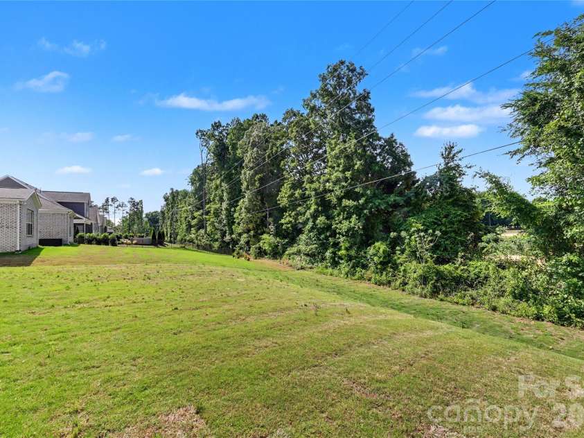 9925 Ardley Park Way, Mint Hill, NC 28227.  MLS# CAR4382478, YatesRealty ID 22059. 