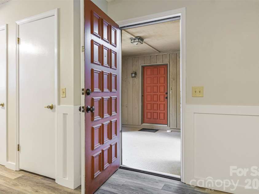 55 Lake Drive, Laurel Park, NC 28739.  MLS# CAR4395165, YatesRealty ID 2206. 