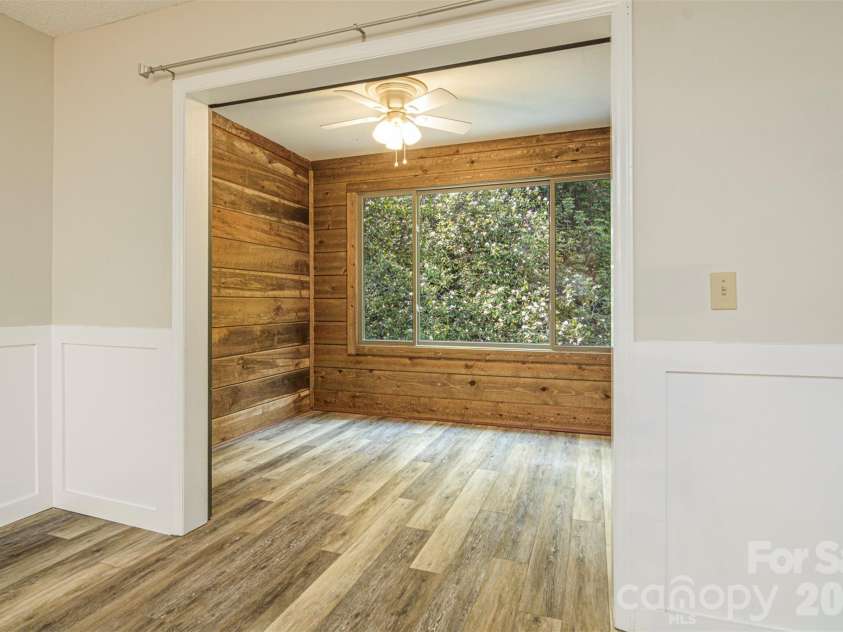 55 Lake Drive, Laurel Park, NC 28739.  MLS# CAR4395165, YatesRealty ID 2206. 