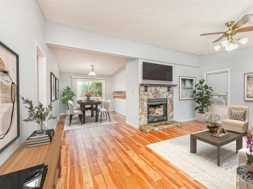 8331 Gera Emma Drive, Charlotte, NC 28215.  MLS# CAR4320763, YatesRealty ID 2206. 