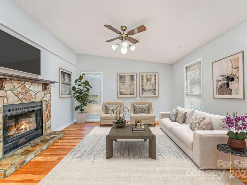 8331 Gera Emma Drive, Charlotte, NC 28215.  MLS# CAR4320763, YatesRealty ID 2206. 