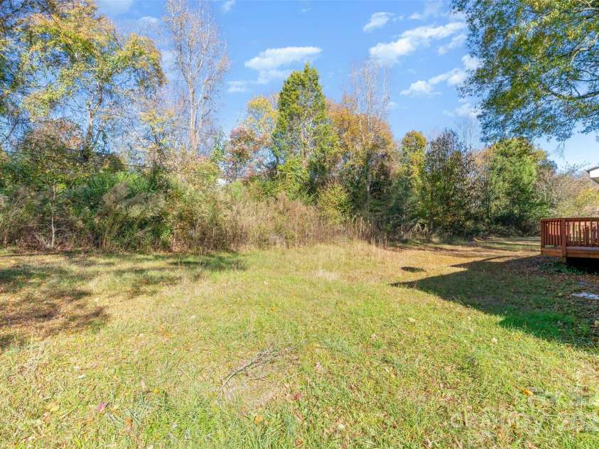 8331 Gera Emma Drive, Charlotte, NC 28215.  MLS# CAR4320763, YatesRealty ID 2206. 