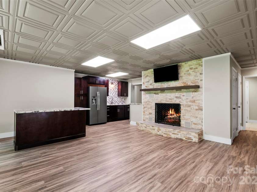 82 Sunburst Drive, Waynesville, NC 28786.  MLS# CAR4260464, YatesRealty ID 22062. 