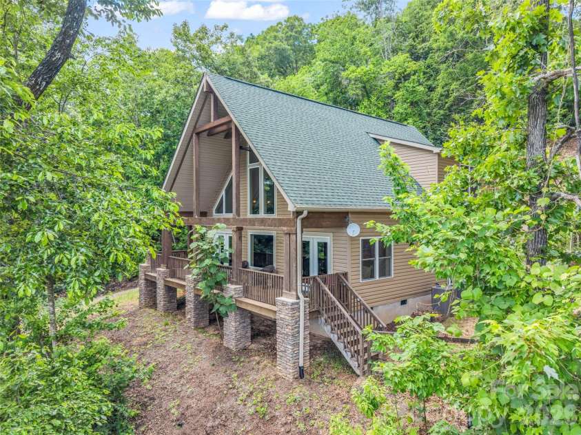 227 Snug Harbor Circle, Lake Lure, NC 28746.  MLS# CAR4380922, YatesRealty ID 22064. 