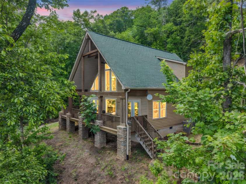 227 Snug Harbor Circle, Lake Lure, NC 28746.  MLS# CAR4380922, YatesRealty ID 22064. 