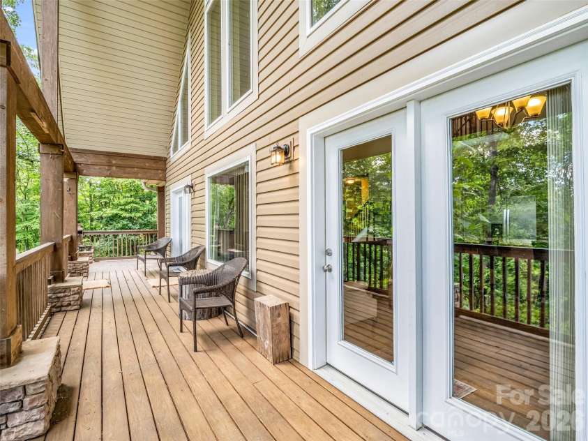 227 Snug Harbor Circle, Lake Lure, NC 28746.  MLS# CAR4380922, YatesRealty ID 22064. 