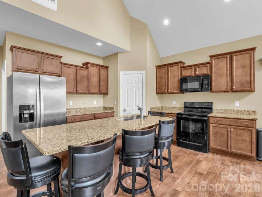 227 Snug Harbor Circle, Lake Lure, NC 28746.  MLS# CAR4380922, YatesRealty ID 22064. Kitchen