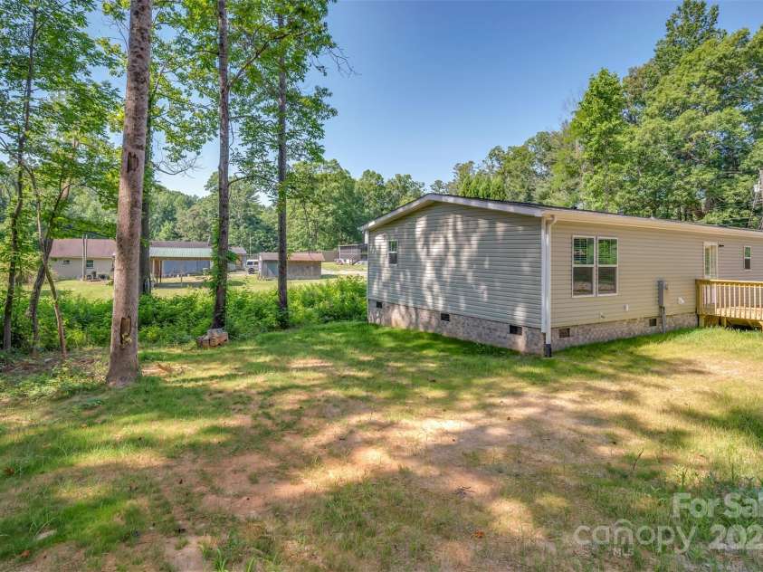 314 Mine Gap Road, East Flat Rock, NC 28726.  MLS# CAR4274648, YatesRealty ID 22066. 