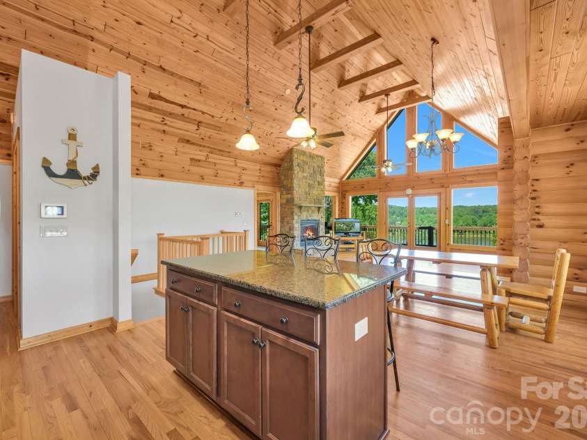 318 Heron Point Drive, Wilkesboro, NC 28697.  MLS# CAR4382408, YatesRealty ID 22066. 