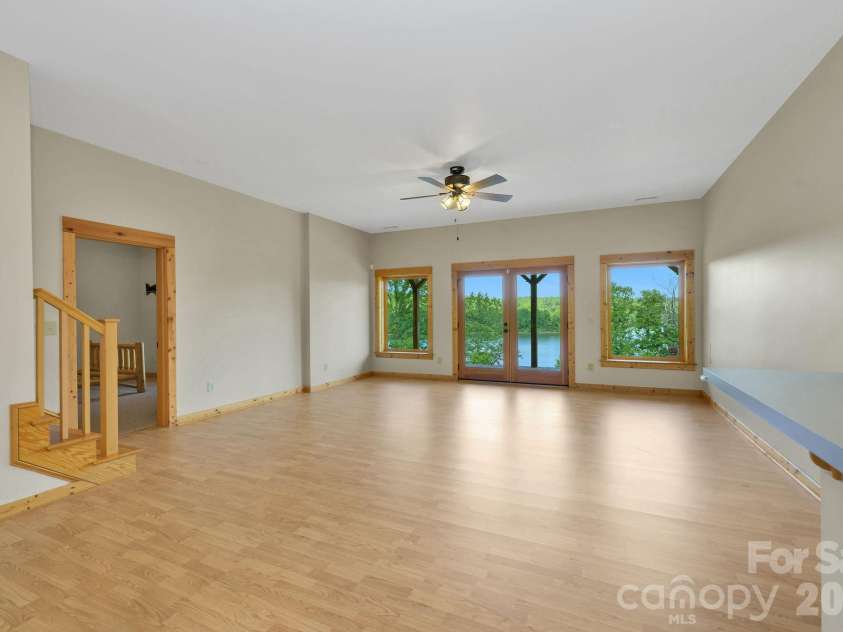 318 Heron Point Drive, Wilkesboro, NC 28697.  MLS# CAR4382408, YatesRealty ID 22066. 
