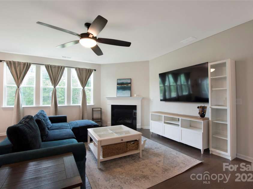 334 Kennerly Center Drive, Mooresville, NC 28115.  MLS# CAR4269245, YatesRealty ID 22067. 