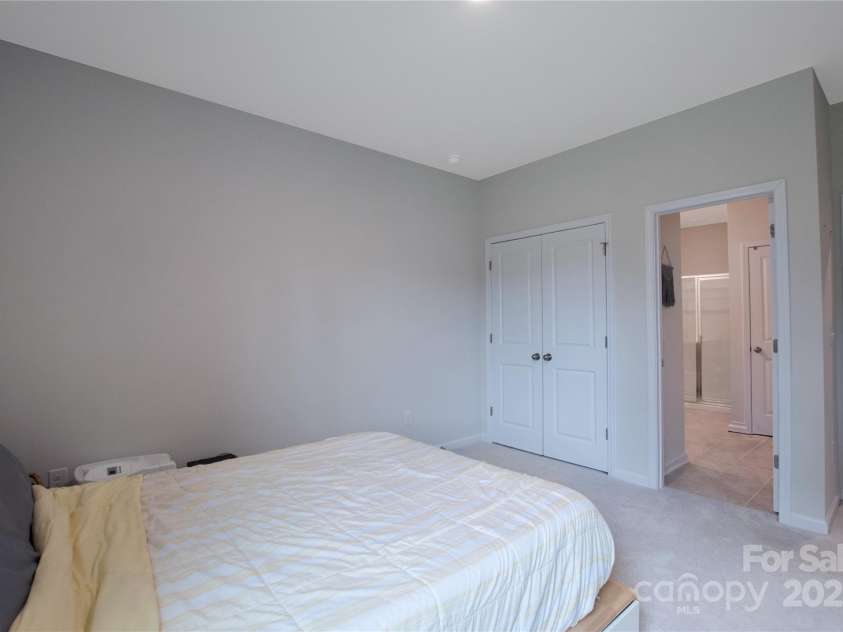 334 Kennerly Center Drive, Mooresville, NC 28115.  MLS# CAR4269245, YatesRealty ID 22067. 