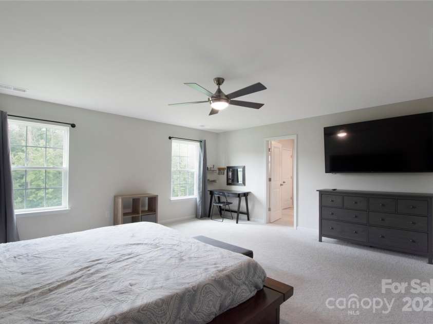 334 Kennerly Center Drive, Mooresville, NC 28115.  MLS# CAR4269245, YatesRealty ID 22067. 