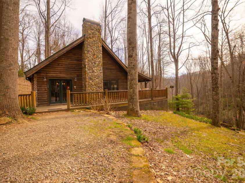 682 Rock House Road, Hot Springs, NC 28743.  MLS# CAR4382570, YatesRealty ID 22068. 