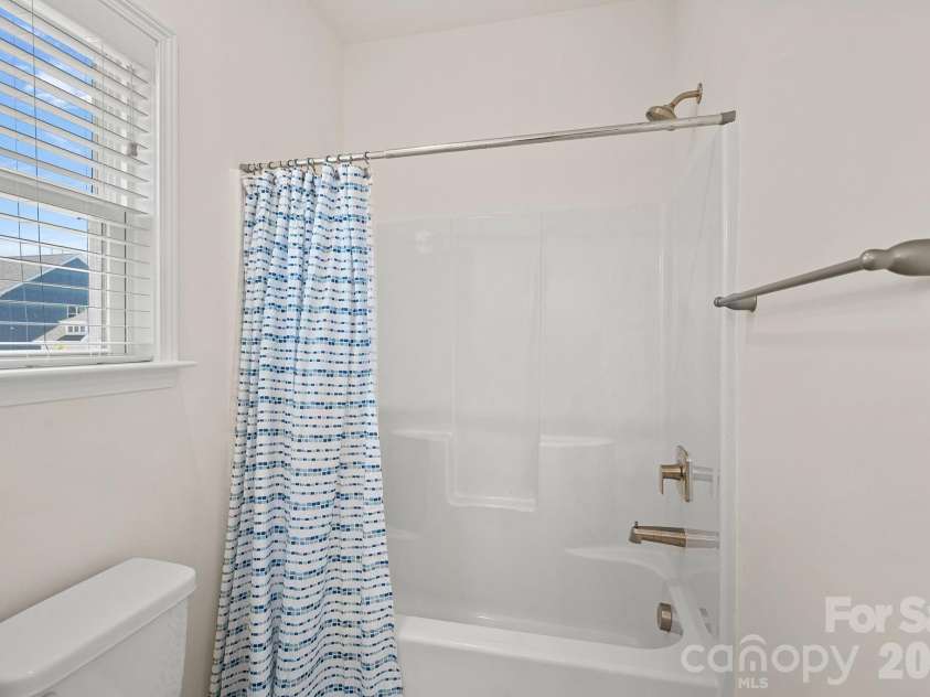 4184 Charlton Road, Fort Mill, SC 29715.  MLS# CAR4381943, YatesRealty ID 22069. Jack and Jill upper level