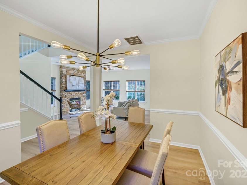 2907 Meherrin Court, Waxhaw, NC 28173.  MLS# CAR4150475, YatesRealty ID 2207. Dining Room