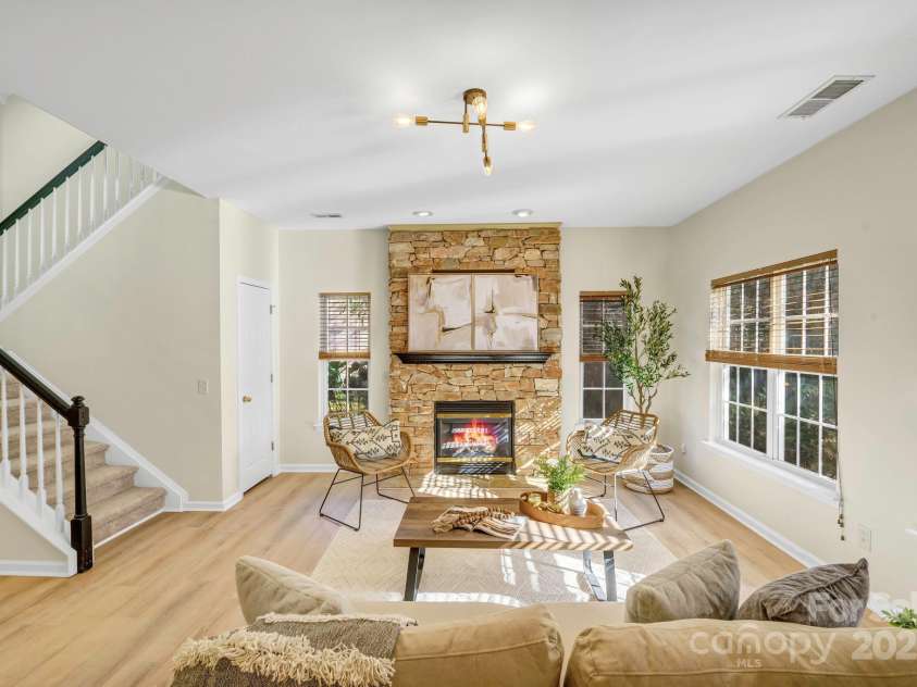 2907 Meherrin Court, Waxhaw, NC 28173.  MLS# CAR4150475, YatesRealty ID 2207. Welcome Home!