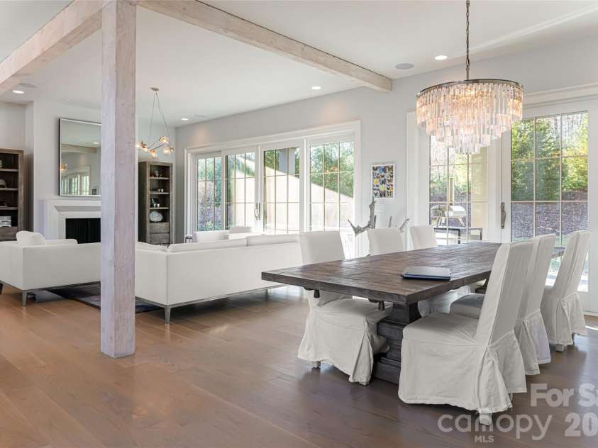 93 Mirehouse Run, Asheville, NC 28803.  MLS# CAR4344945, YatesRealty ID 2207. 