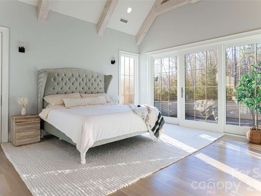 93 Mirehouse Run, Asheville, NC 28803.  MLS# CAR4344945, YatesRealty ID 2207. 
