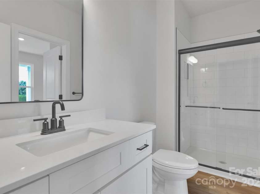 1809 Country Club Road, Lincolnton, NC 28092.  MLS# CAR4295144, YatesRealty ID 22071. 