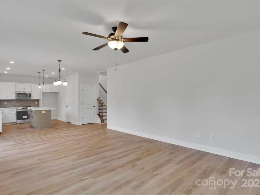 1809 Country Club Road, Lincolnton, NC 28092.  MLS# CAR4295144, YatesRealty ID 22071. 