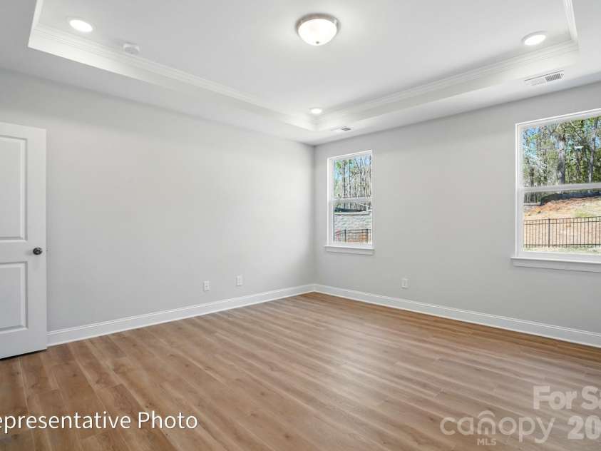 3001 Old Glory Drive, Gastonia, NC 28056.  MLS# CAR4382614, YatesRealty ID 22071. 