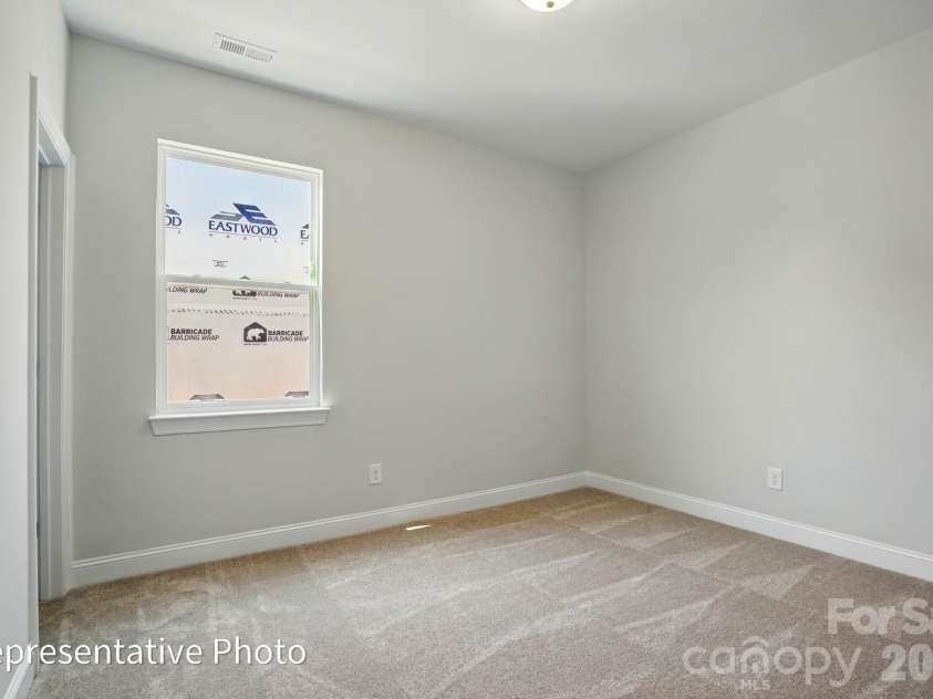 3001 Old Glory Drive, Gastonia, NC 28056.  MLS# CAR4382614, YatesRealty ID 22071. 
