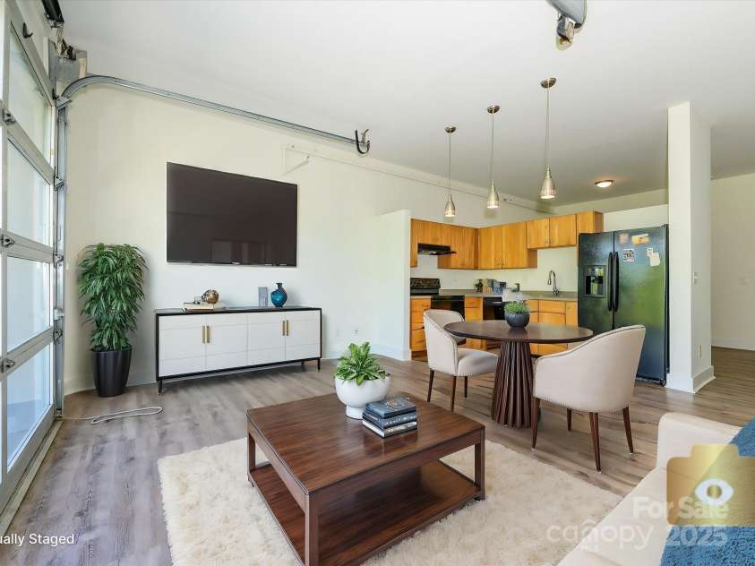 1611 Central Avenue, Charlotte, NC 28205.  MLS# CAR4250318, YatesRealty ID 22074. Living Area - Virtually Staged