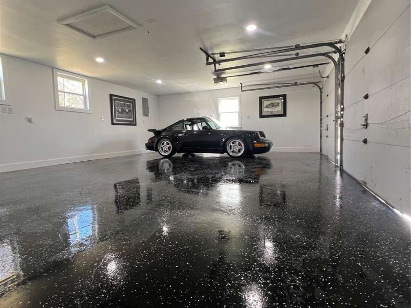 6401 Park South Drive, Charlotte, NC 28210.  MLS# CAR4382626, YatesRealty ID 22074. 