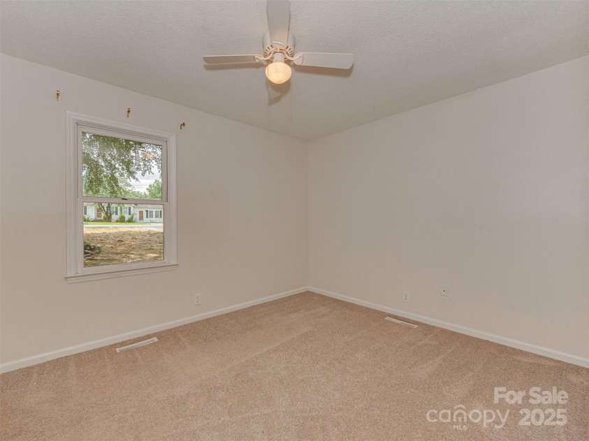 713 Springfield Drive, Concord, NC 28027.  MLS# CAR4269267, YatesRealty ID 22075. 