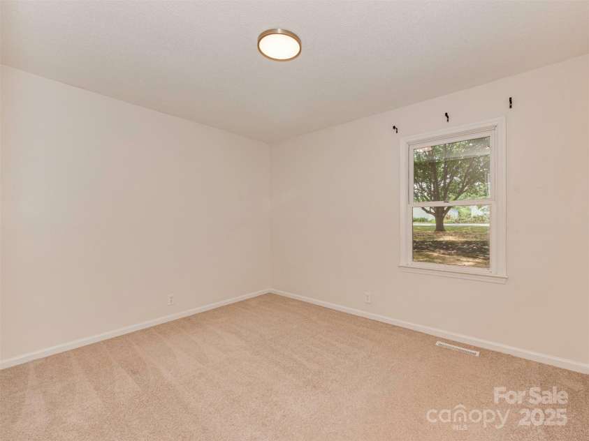 713 Springfield Drive, Concord, NC 28027.  MLS# CAR4269267, YatesRealty ID 22075. 