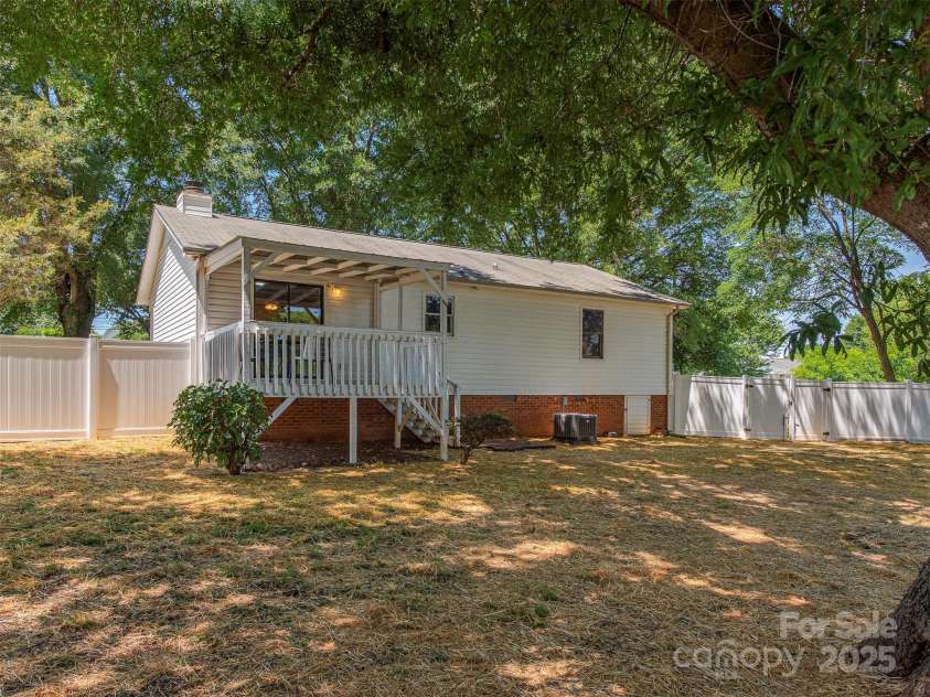 713 Springfield Drive, Concord, NC 28027.  MLS# CAR4269267, YatesRealty ID 22075. The crawl space has been fully encapsulated, offering peace of mind and added protection for the home.