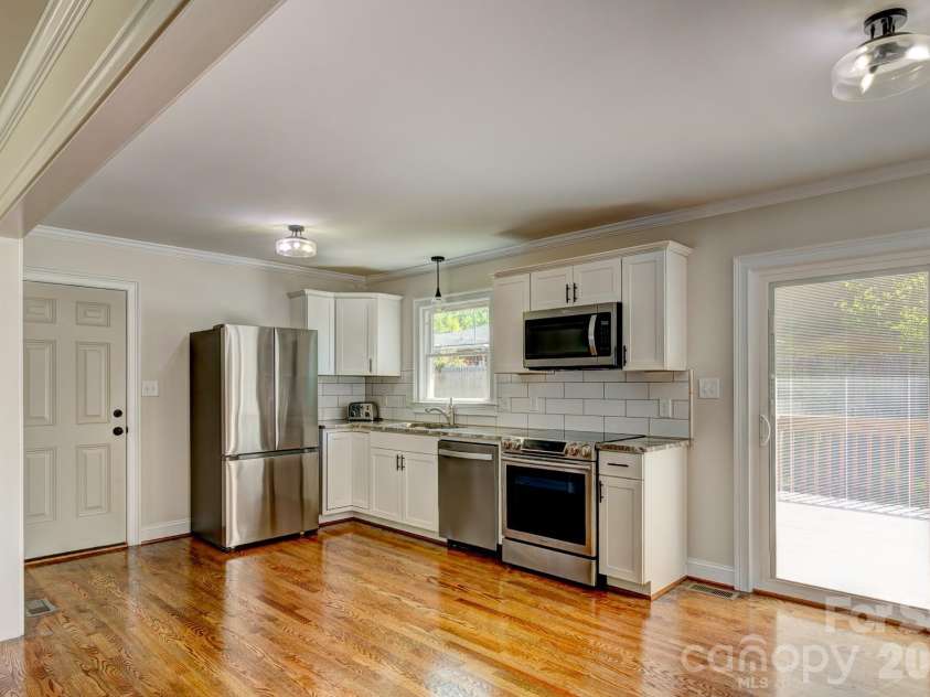 303 Mark Street, Cherryville, NC 28021.  MLS# CAR4382347, YatesRealty ID 22076. 