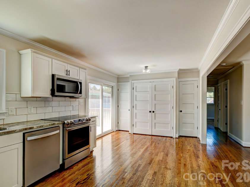 303 Mark Street, Cherryville, NC 28021.  MLS# CAR4382347, YatesRealty ID 22076. 
