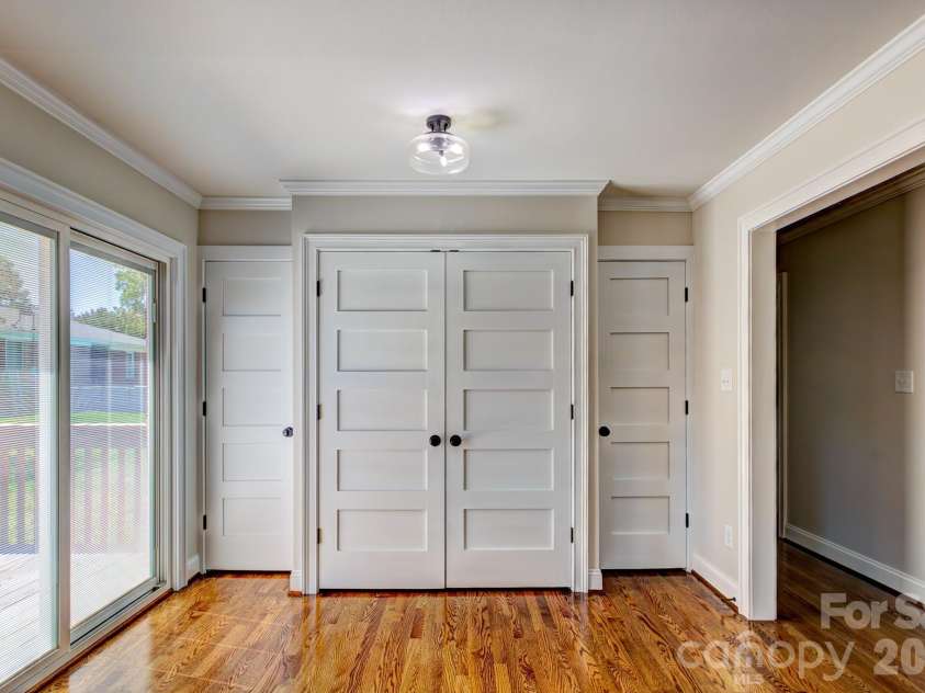 303 Mark Street, Cherryville, NC 28021.  MLS# CAR4382347, YatesRealty ID 22076. 